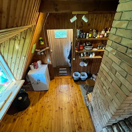 Maenniku * Lalli (Tartu)