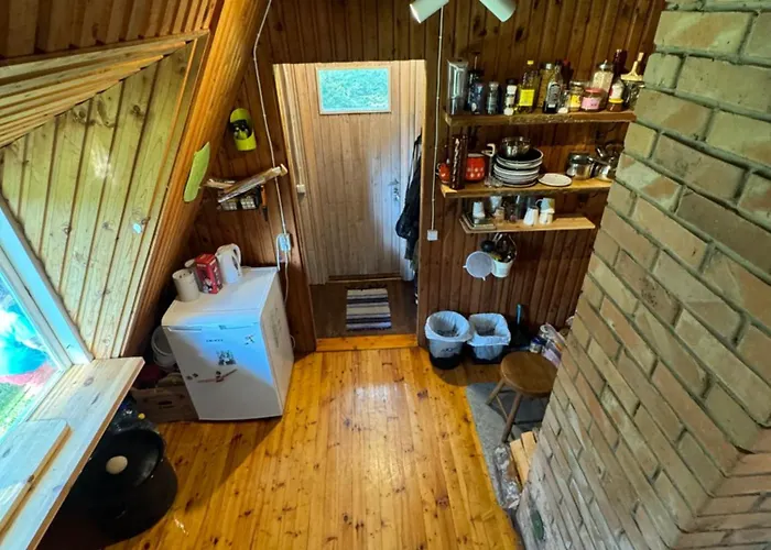 Maenniku * Lalli (Tartu)